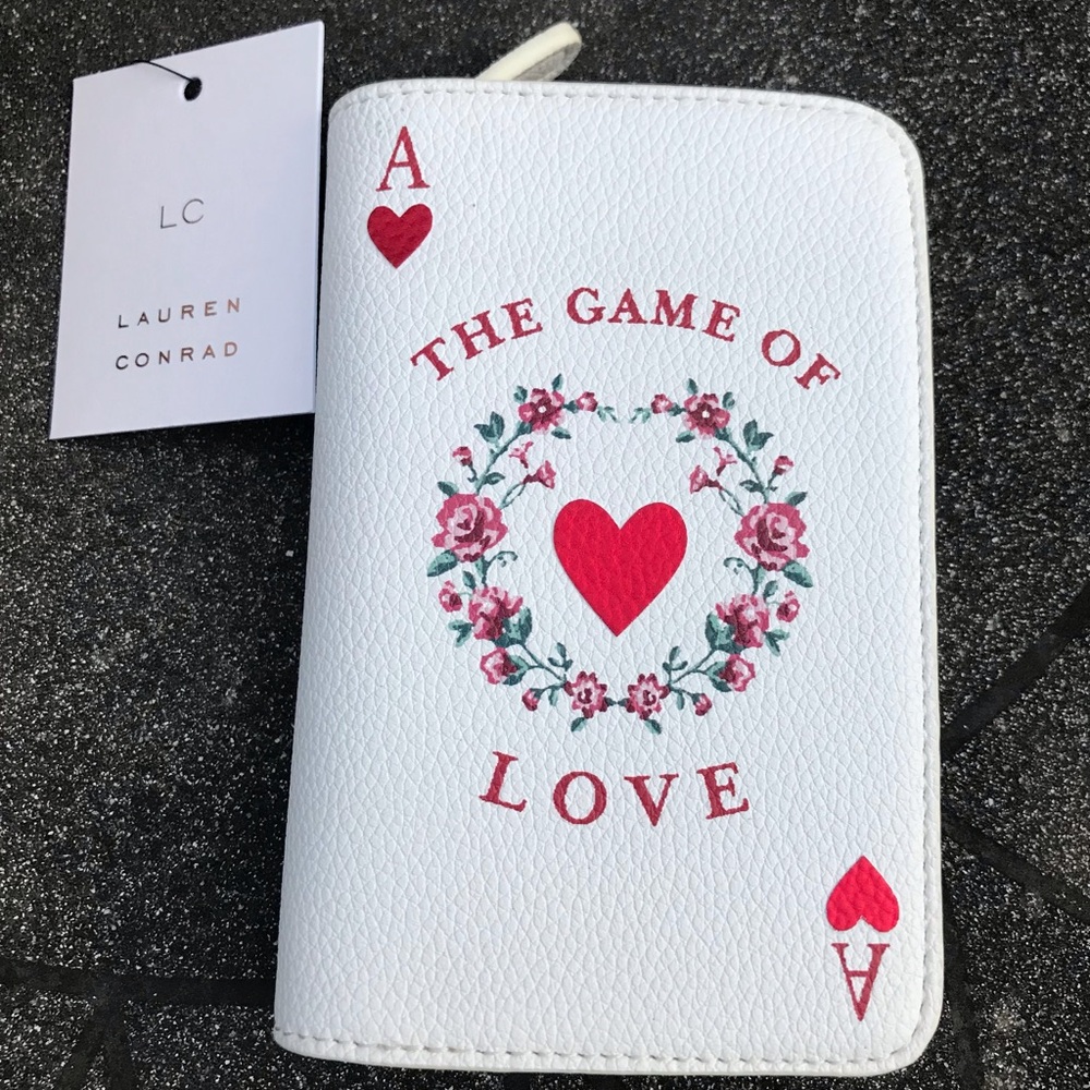 NWT~LC Lauren Conrad White "The Game of Love" Ace of Hearts Coin Pouch